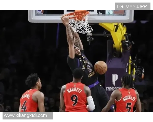 湖人对决猛龙精彩回顾：明星球员表现与比赛亮点分析